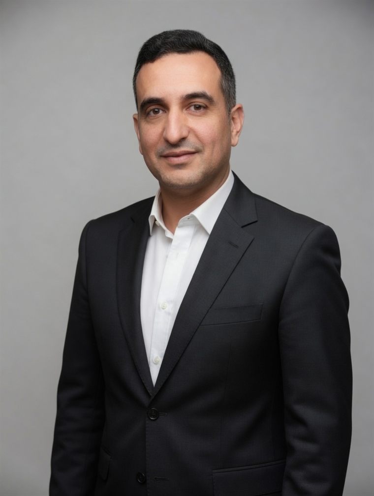 Benoît Mahmoudi, consultant en stratégie et fondateur de Movari Conseil